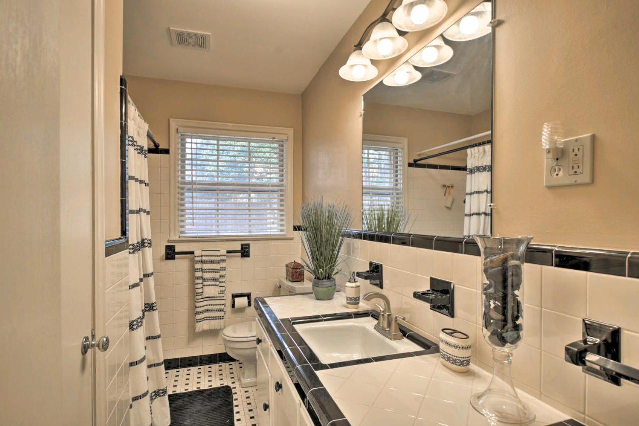 Charming Florence Getaway With Fireplace And Grill! Exterior photo