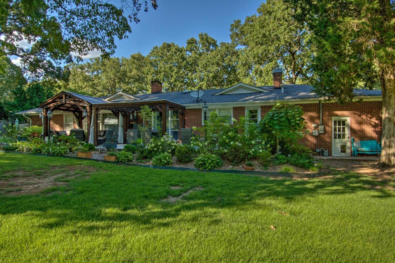 Charming Florence Getaway With Fireplace And Grill! Exterior photo